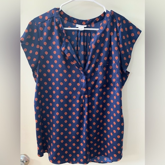 Liz Claiborne Tops - Liz Claiborne Navy Blouse size Large